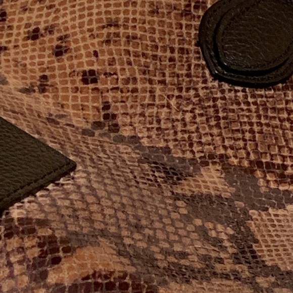 Leather Handbag Satchel Tote Purse - Picture 12 of 12